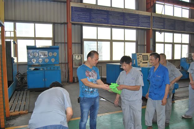 �̿�ο���ߜ�܇�g���I(y��)���ˣ�1��