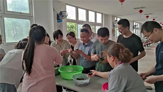 2021���Ϻ������y�T�S�����F�����޹�˾����ӛ���D10��