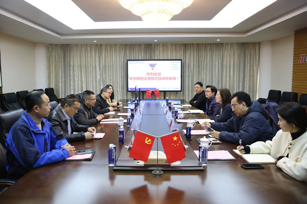 華亭鎮黨委書記葉蓉一行走訪調研上海滬工閥門廠(圖2)